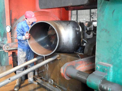 帶你了解下碳鋼彎頭的應(yīng)用工藝 帶你了解下碳鋼彎頭的應(yīng)用工藝