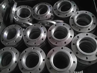 在測(cè)量平焊法蘭時(shí)需要注意什么