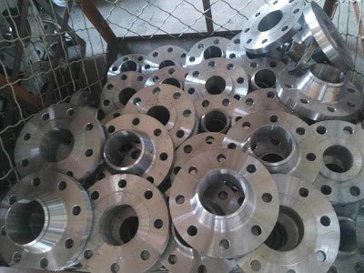 碳鋼帶頸對(duì)焊法蘭圖片3